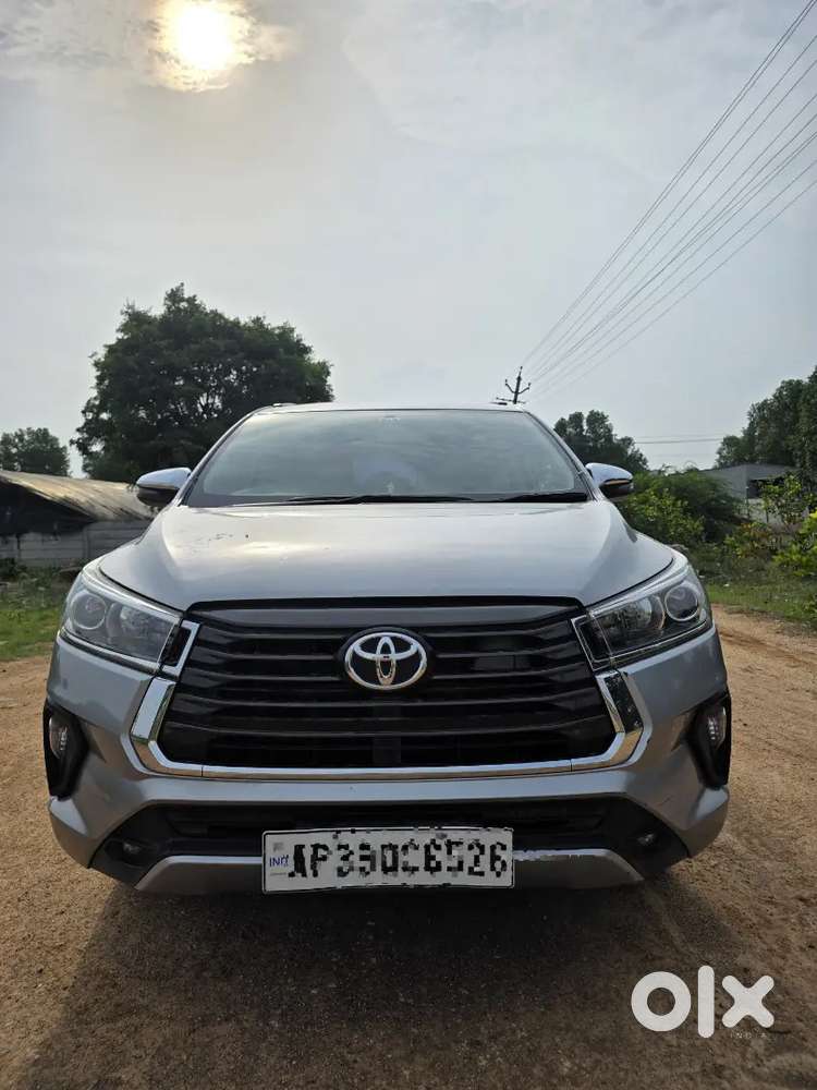 Toyota Innova Crysta 2022 Z 7 Str