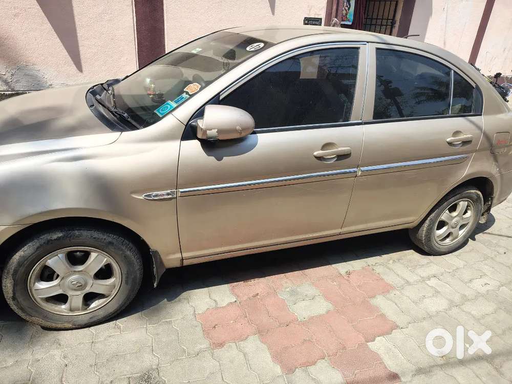 Hyundai Verna 2010 Petrol Manual