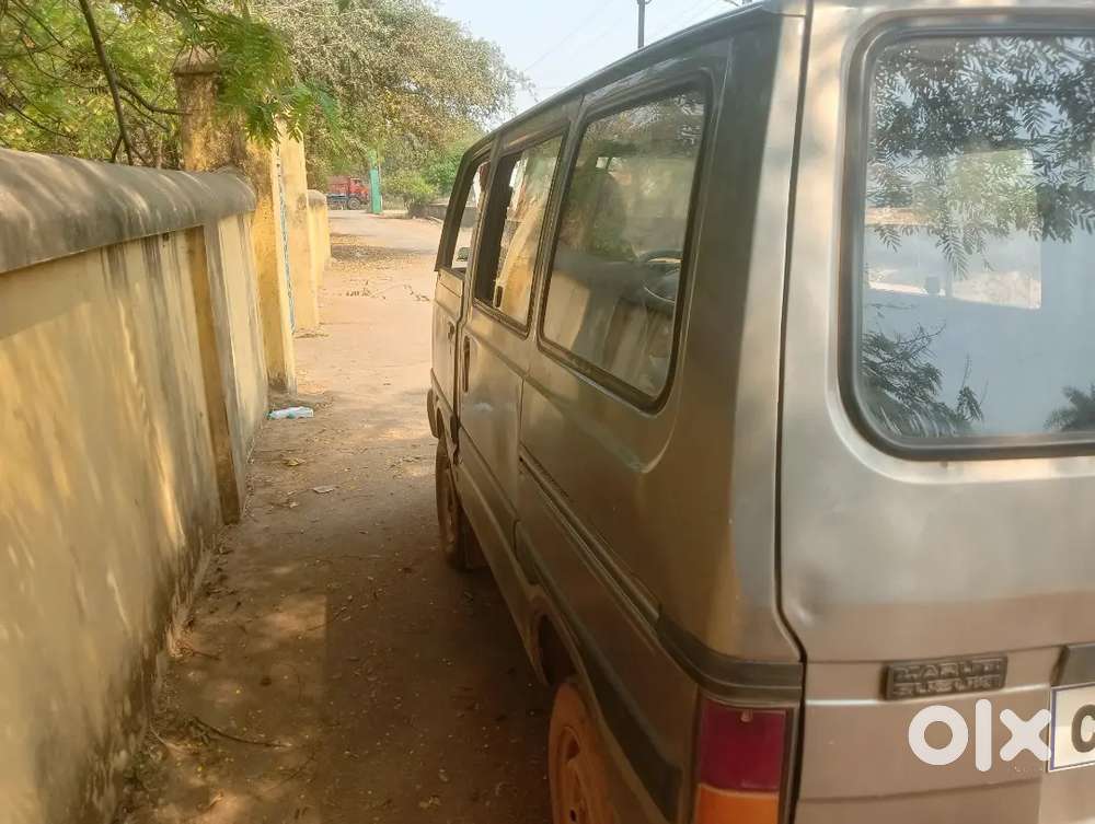 Maruti Suzuki Omni 2004 Petrol 70000 Km Driven