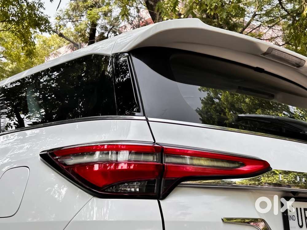 Toyota Fortuner [2021-ongoing] 2.8 2wd Diesel At, 2023, Diesel
