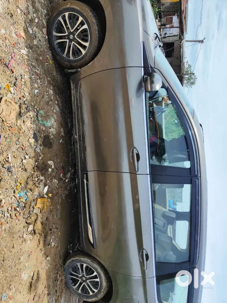 Maruti Suzuki Ertiga Vx Cng 2023