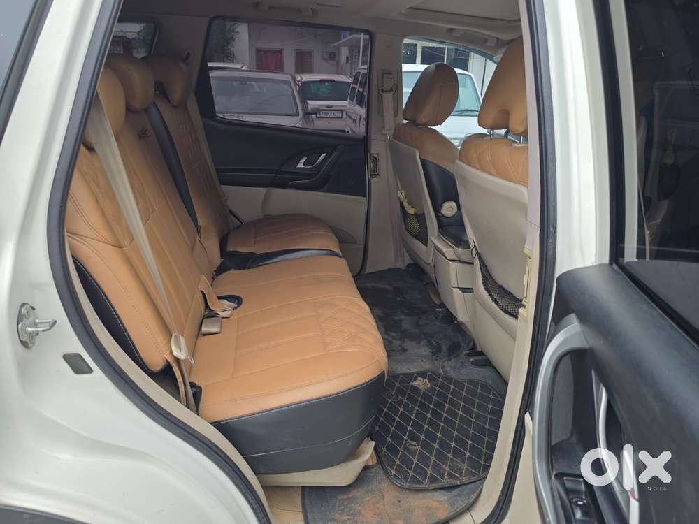 Mahindra Xuv500 2.2 W10, 2017, Diesel