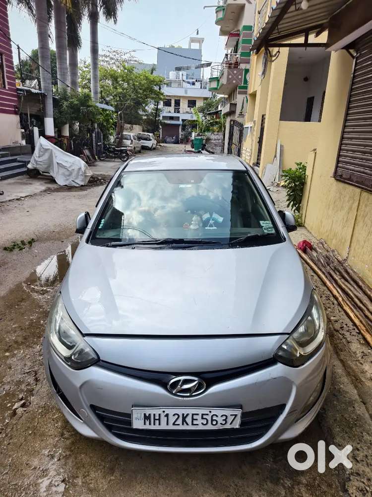 Hyundai I20 Sportz 2013 Petrol