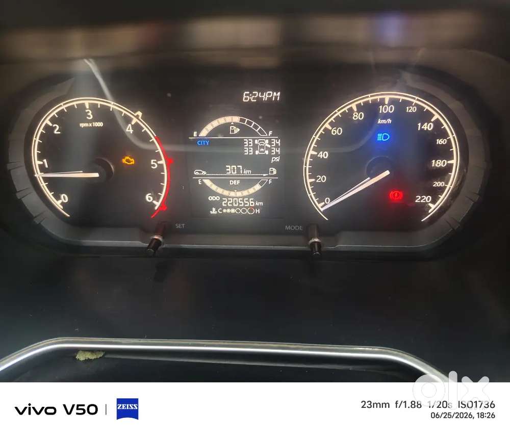 Tata Safari 2021