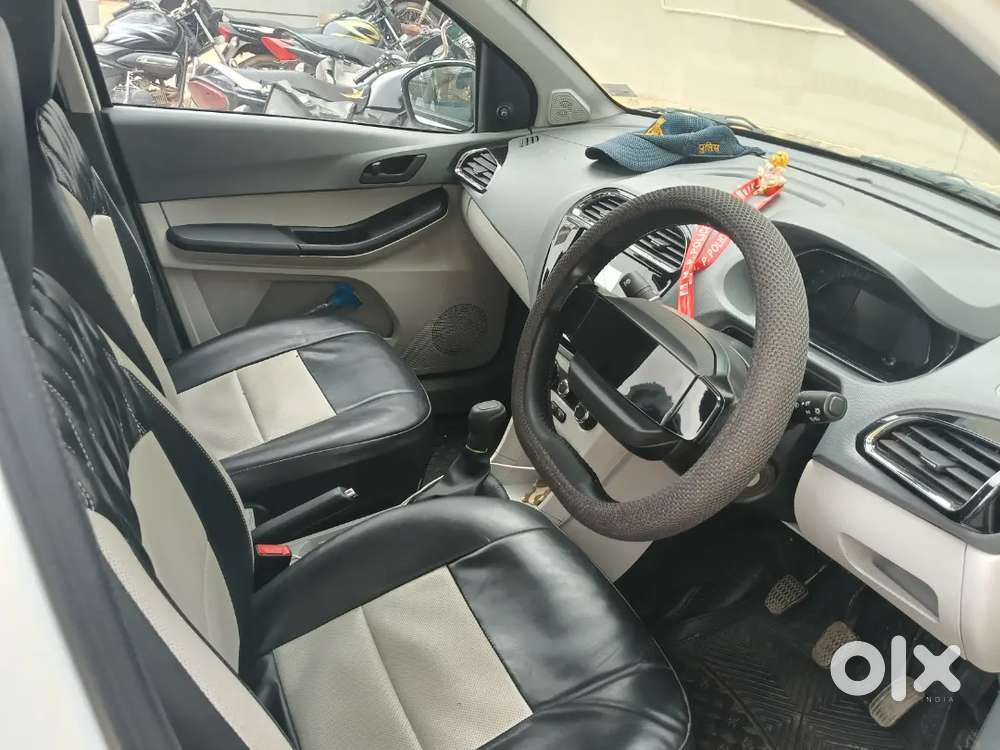 Tata Tiago Xm Petrol 2025