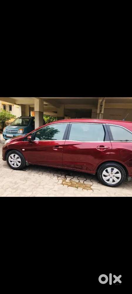 Honda Mobilio Petrol Manual 2017  Petrol And Cng Both Nd Back Camera
