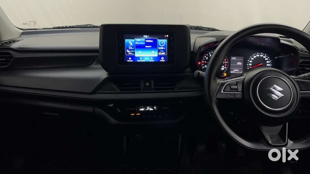 Maruti Suzuki Swift 1.2 Vxi (o), 2024, Petrol