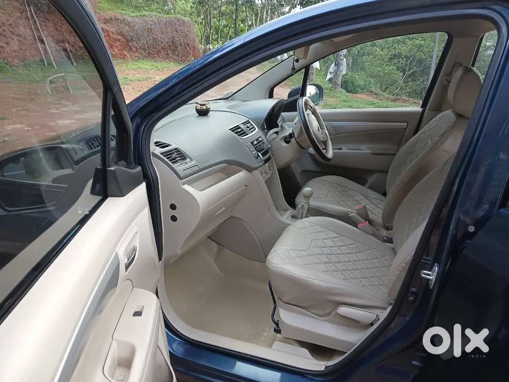 Maruti Suzuki Ertiga 2017 Petrol 70000 Km Driven