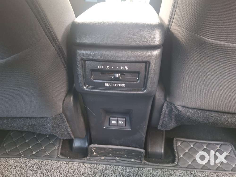 Toyota Innova Hycross 2.0 Gx 7 Str, 2025, Petrol