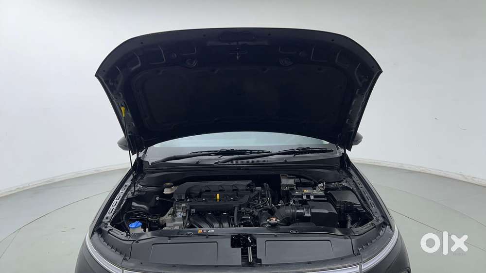 Hyundai Verna 1.5 Sx Petrol Mt, 2024, Petrol