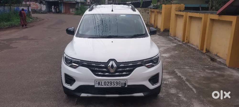 Renault Triber Automatic 2023reg Petrol Single Owner