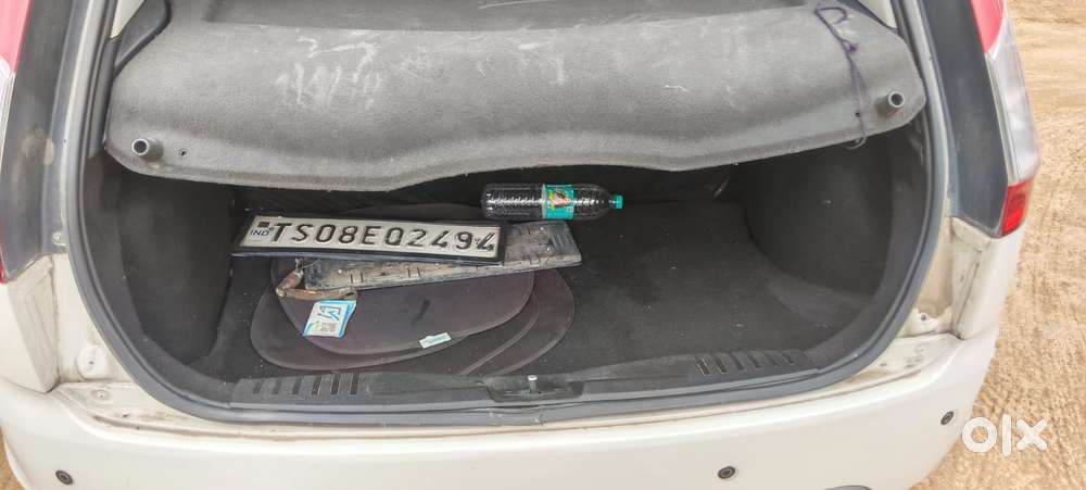Ford Figo 1.2 Duratec Petrol Zxi, 2014, Petrol