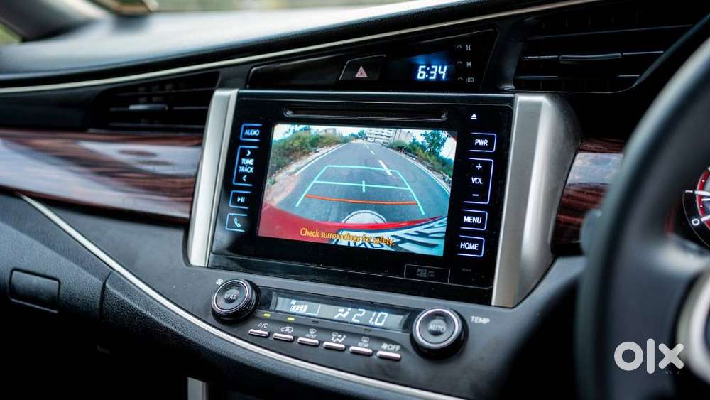 Toyota Innova Crysta 2.8 At Touring Sport, 2017, Petrol