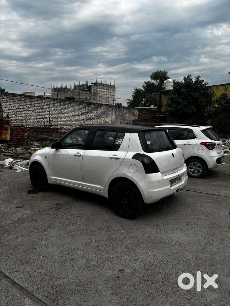 Swift Maruti Suzuki 2007