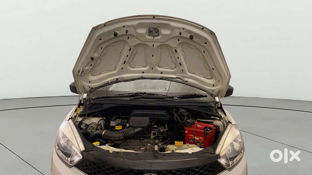 Tata Tiago 1.2 Revotron Xm, 2019, Petrol