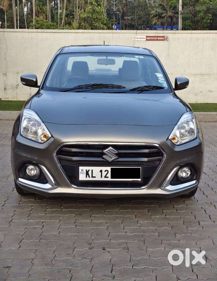 Maruti Suzuki Dzire 1.2 Vxi, 2022, Petrol