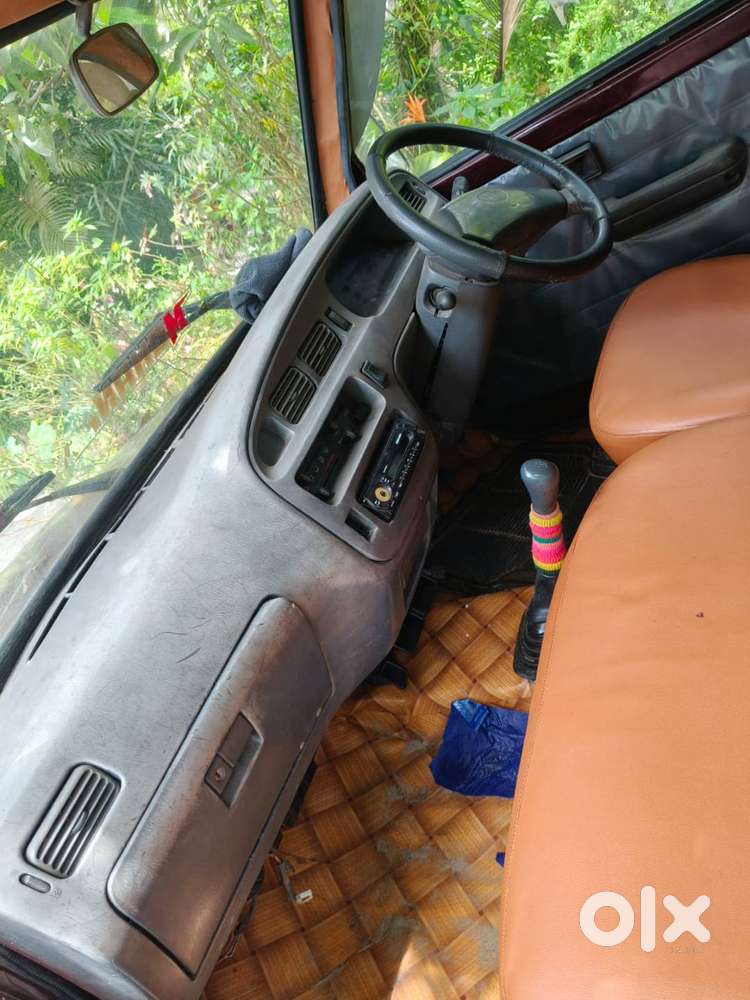 Toyota Qualis 2005 Diesel Car