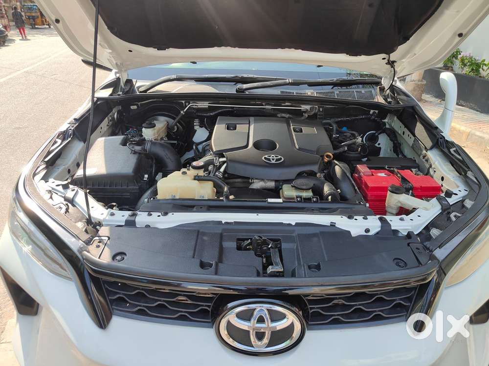 Toyota Fortuner Legender 4x2 At 2.8, 2022, Diesel