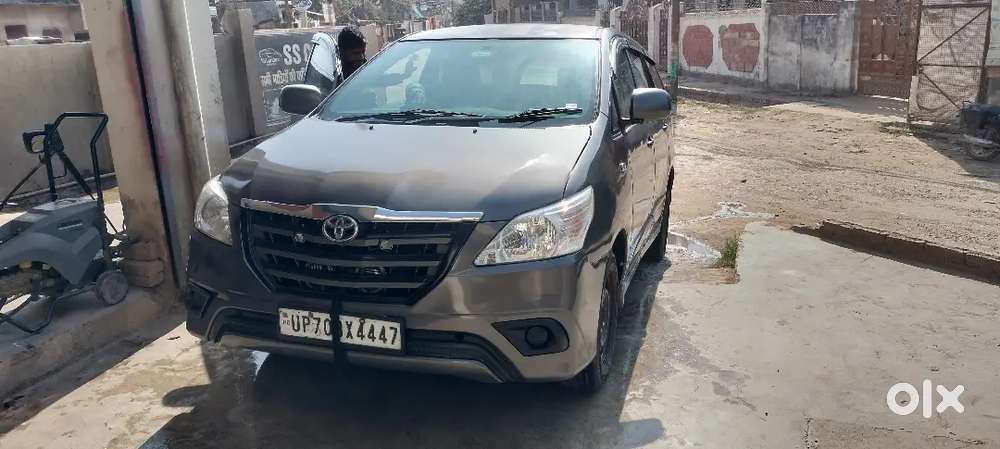 Toyota Innova 2012 Diesel 299567 Km Driven