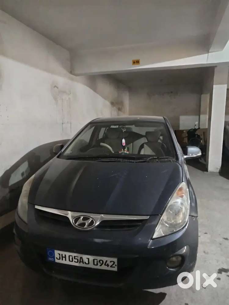 Hyundai I20 2011 Petrol Well Maintained