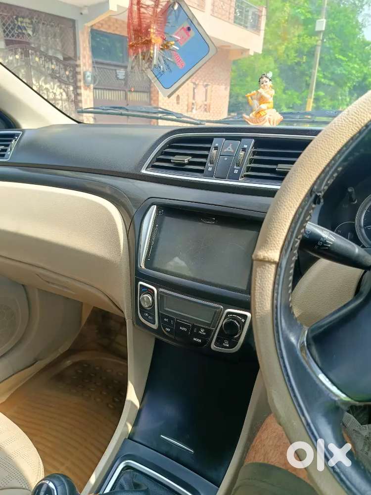 Maruti Suzuki Ciaz 2015 Diesel 98000 Km Driven. This Is A Family Car .