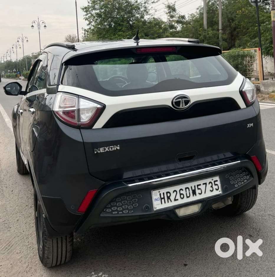 Tata Nexon 1.2 Revotron Xm (s), 2019, Petrol