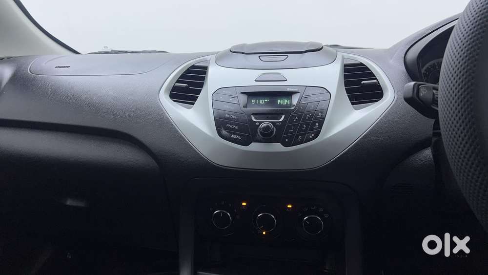 Ford Figo 1.2p Trend Mt, 2016, Petrol