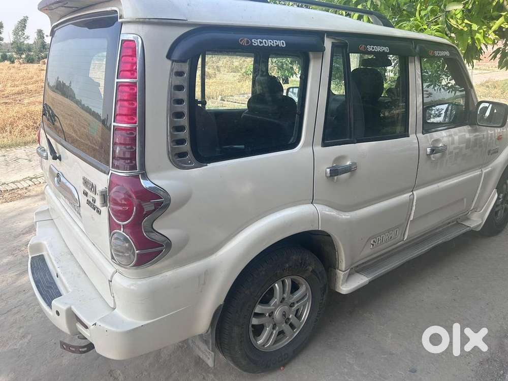Mahindra Scorpio Vlx 2013  Good Condition  Diesel  2wd