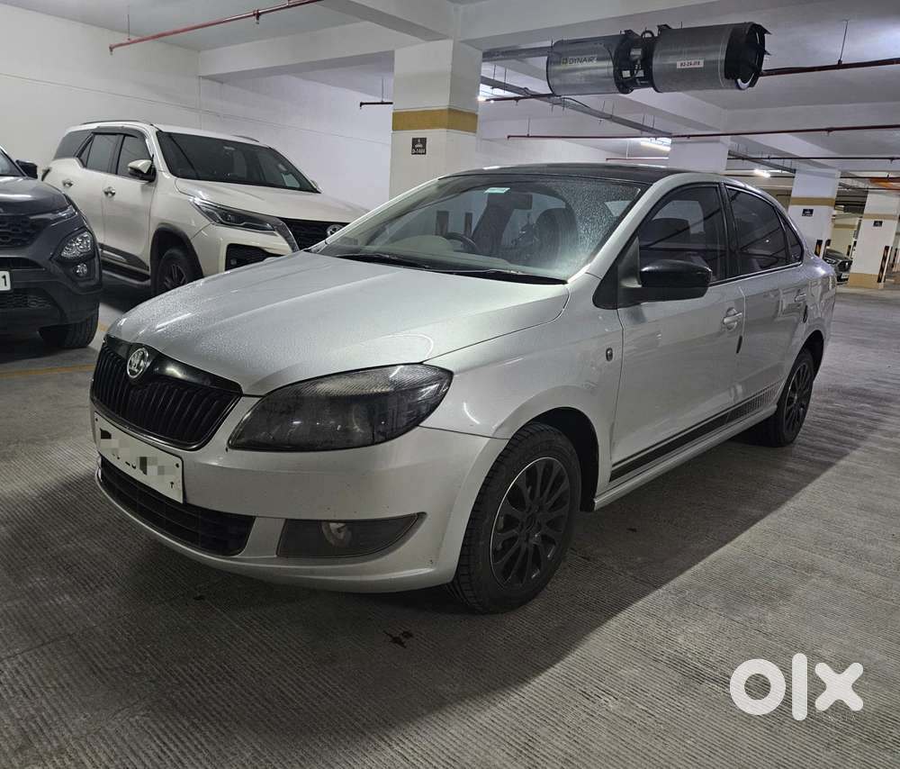 Skoda Rapid 1.5 Elegance Tdi Mt, 2015, Diesel