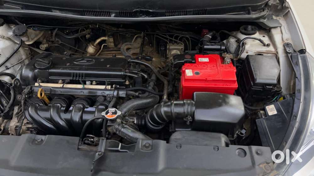 Hyundai Verna 1.6 Vtvt Sx, 2012, Petrol