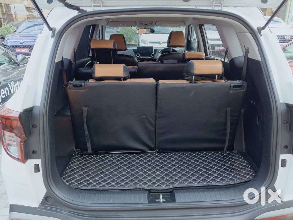 Kia Carens 1.5 Prestige Plus 7 Str Imt, 2024, Petrol