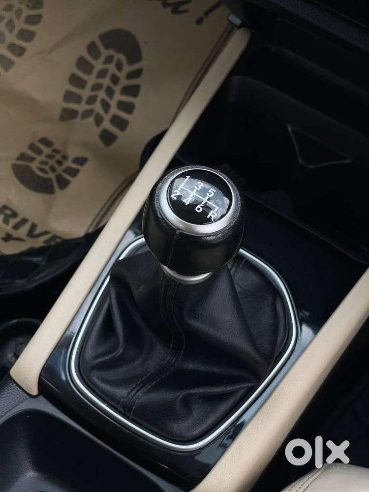 Honda City Vx Petrol Mt, 2021, Petrol