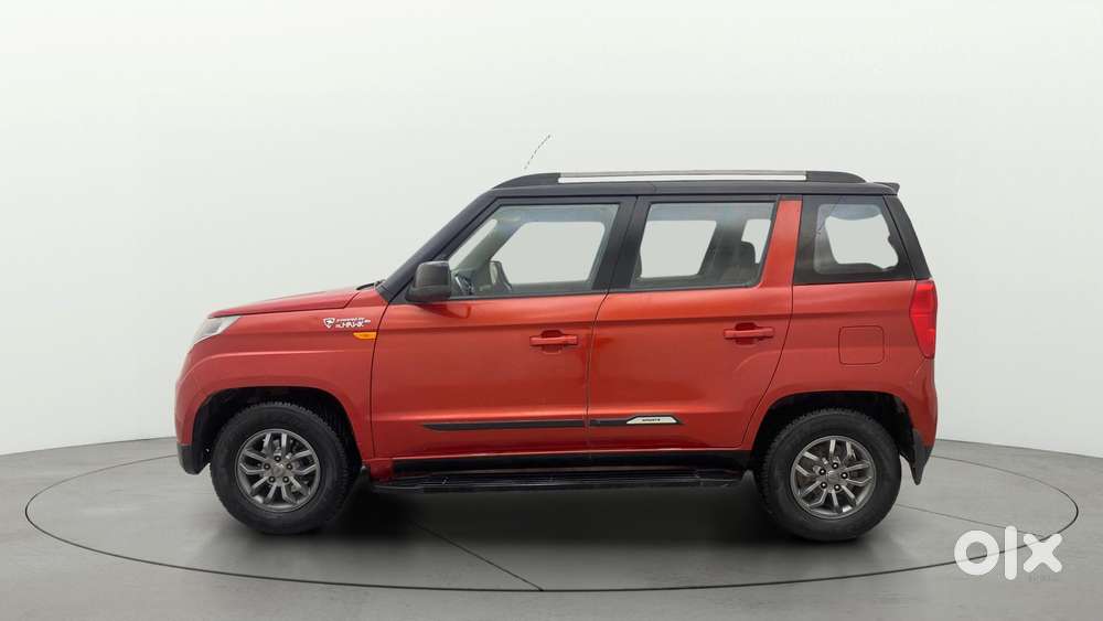 Mahindra Tuv 300 T10 Dual Tone, 2018, Diesel