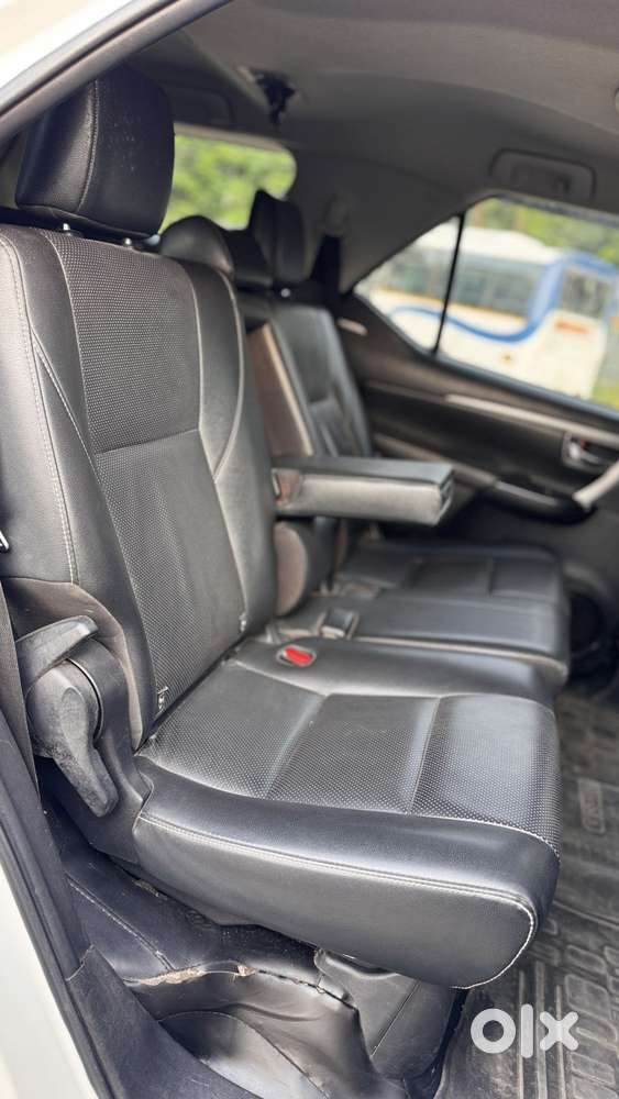 Toyota Fortuner 4x2 Mt 2.8 Diesel, 2021, Diesel