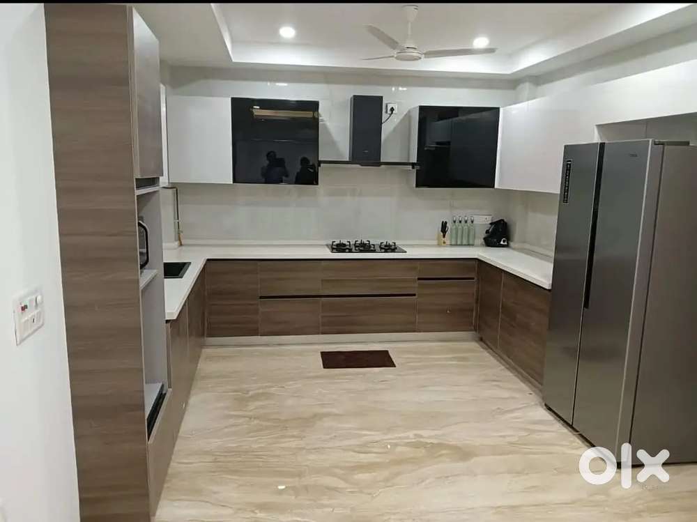 3bhk fully furnished flat available near Saket metro For Rent