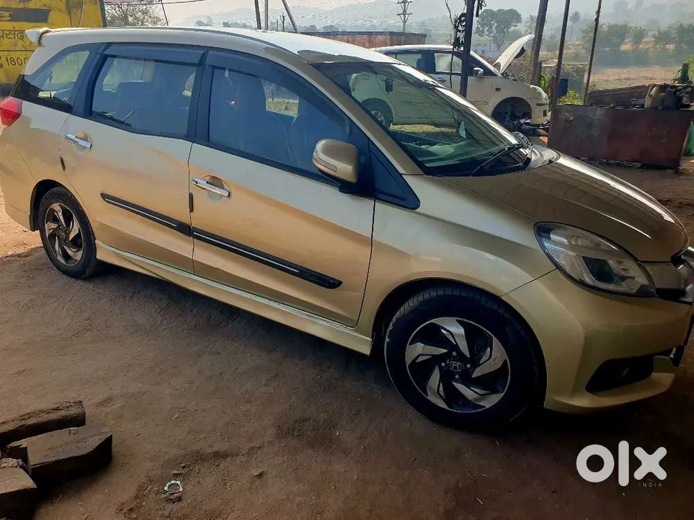 Honda Mobilio 2015 Tip Top Condition