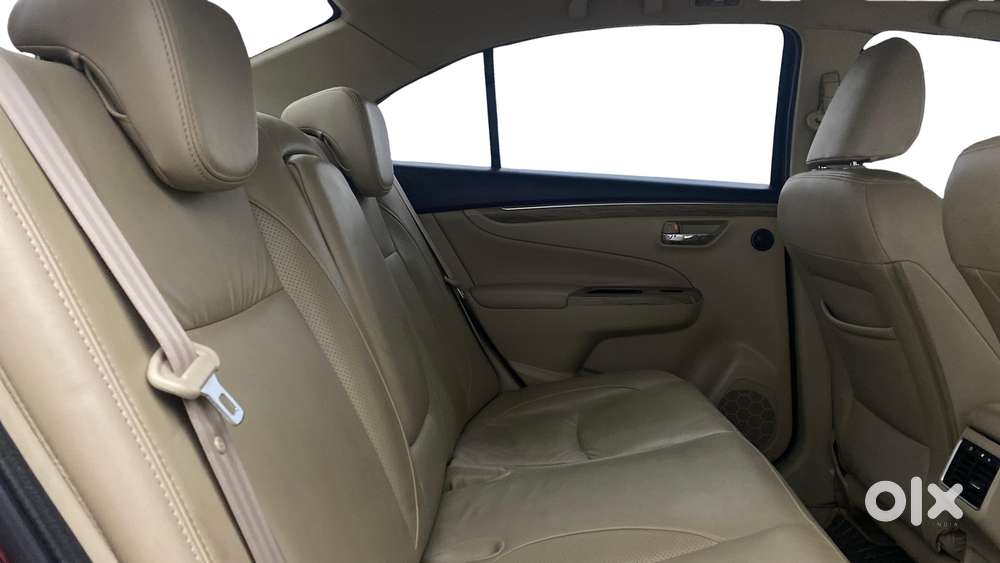 Maruti Suzuki Ciaz 1.5 Alpha Shvs Petrol, 2019, Petrol