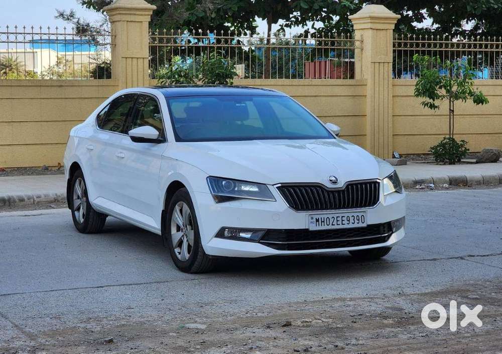 Skoda Superb Style 1.8, 2016, Petrol