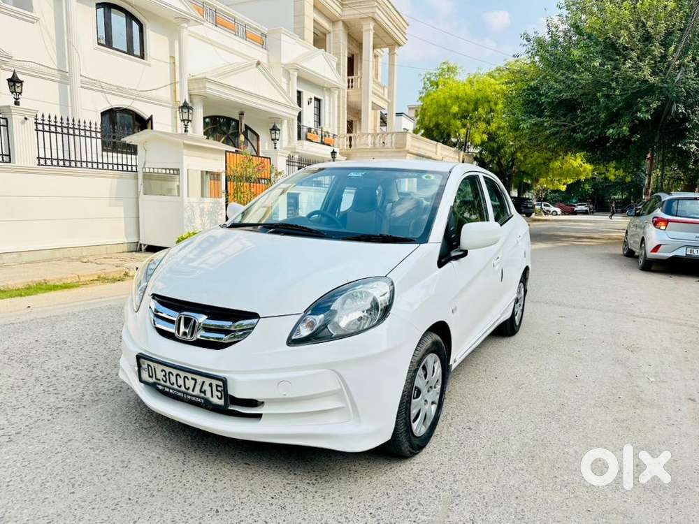 Honda Amaze 2015 Petrol Well Maintained