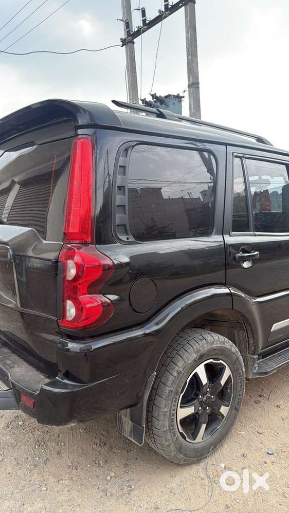 Mahindra Scorpio Classic 2023 Diesel Model