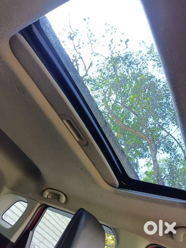 Maruti Suzuki Brezza 2022 Petrol 32000 Km Driven