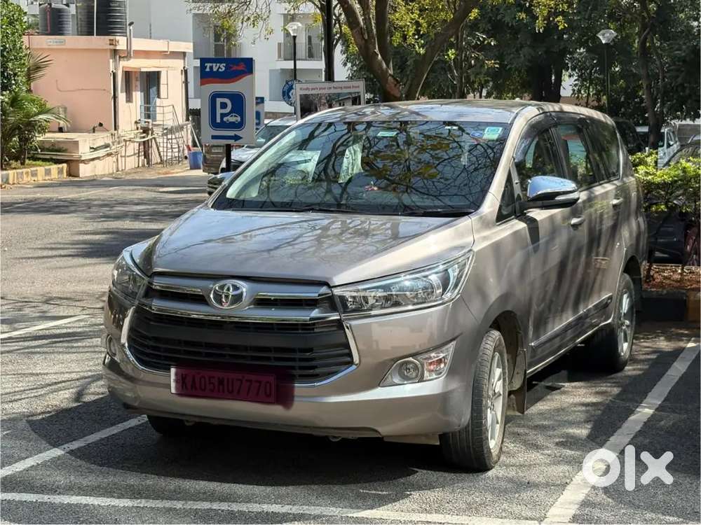 Toyota Innova Crysta 2017
