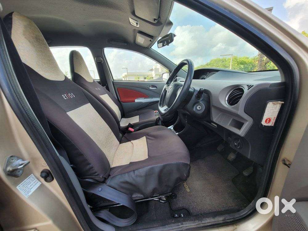 Toyota Etios Vx, 2011, Petrol