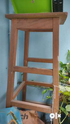 Wooden store stool olx