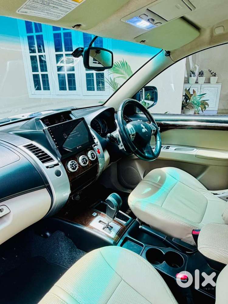 Mitsubishi Diesel Automatic 2015 Car