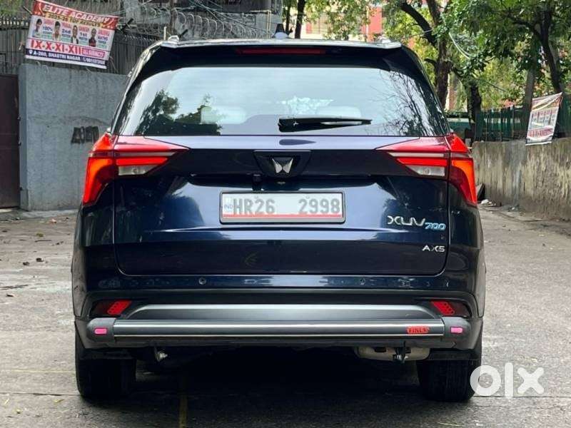 Mahindra Xuv700 2.0 Ax 5 Petrol Mt 7 Str, 2024, Petrol