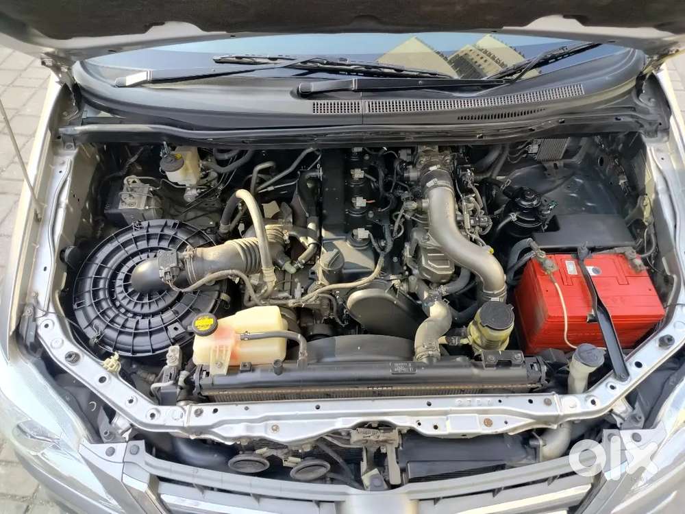 Toyota Innova 2015 V Diesel 7 Str 84000 Km Driven Excellent Condition