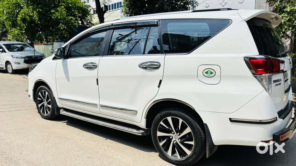 Toyota Innova Crysta 2.4 Z 7 Str, 2023, Diesel