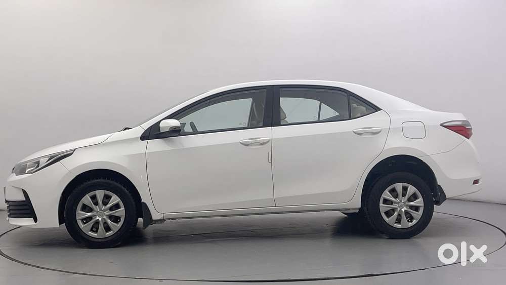 Toyota Corolla Altis [2017-2020] 1.8 J, 2017, Petrol