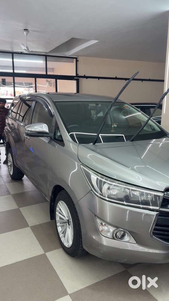 Toyota Innova Crysta Diesel 2018 Year